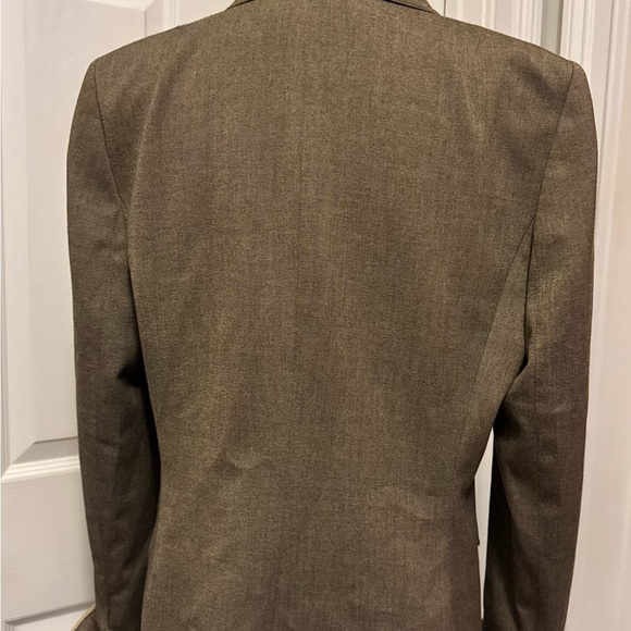 Kasper Brown Blazer with Cream Accents - Picture 8 of 12